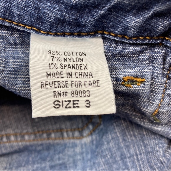 lei Jean Capris Size 3 - Picture 2 of 10